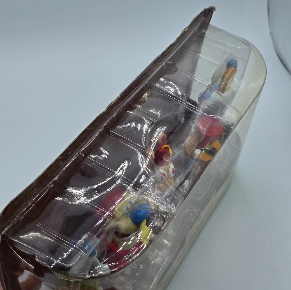 Nickelodeon Ren & Stimpy Collector Toy Figure Set - Picture 8 of 10